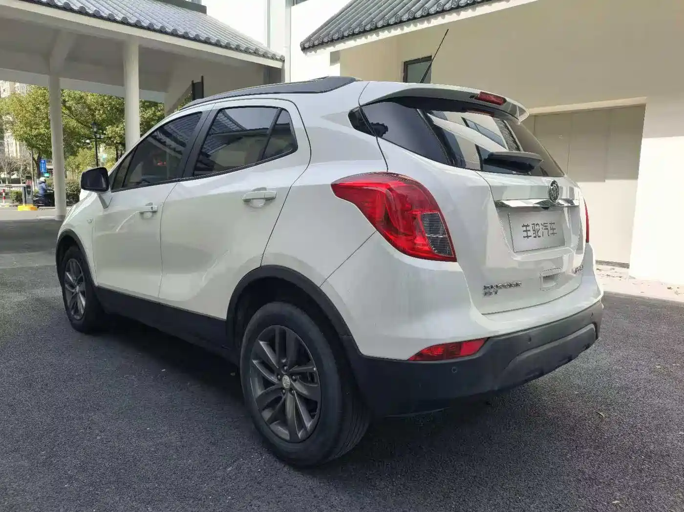 BUICK ANGKOLA