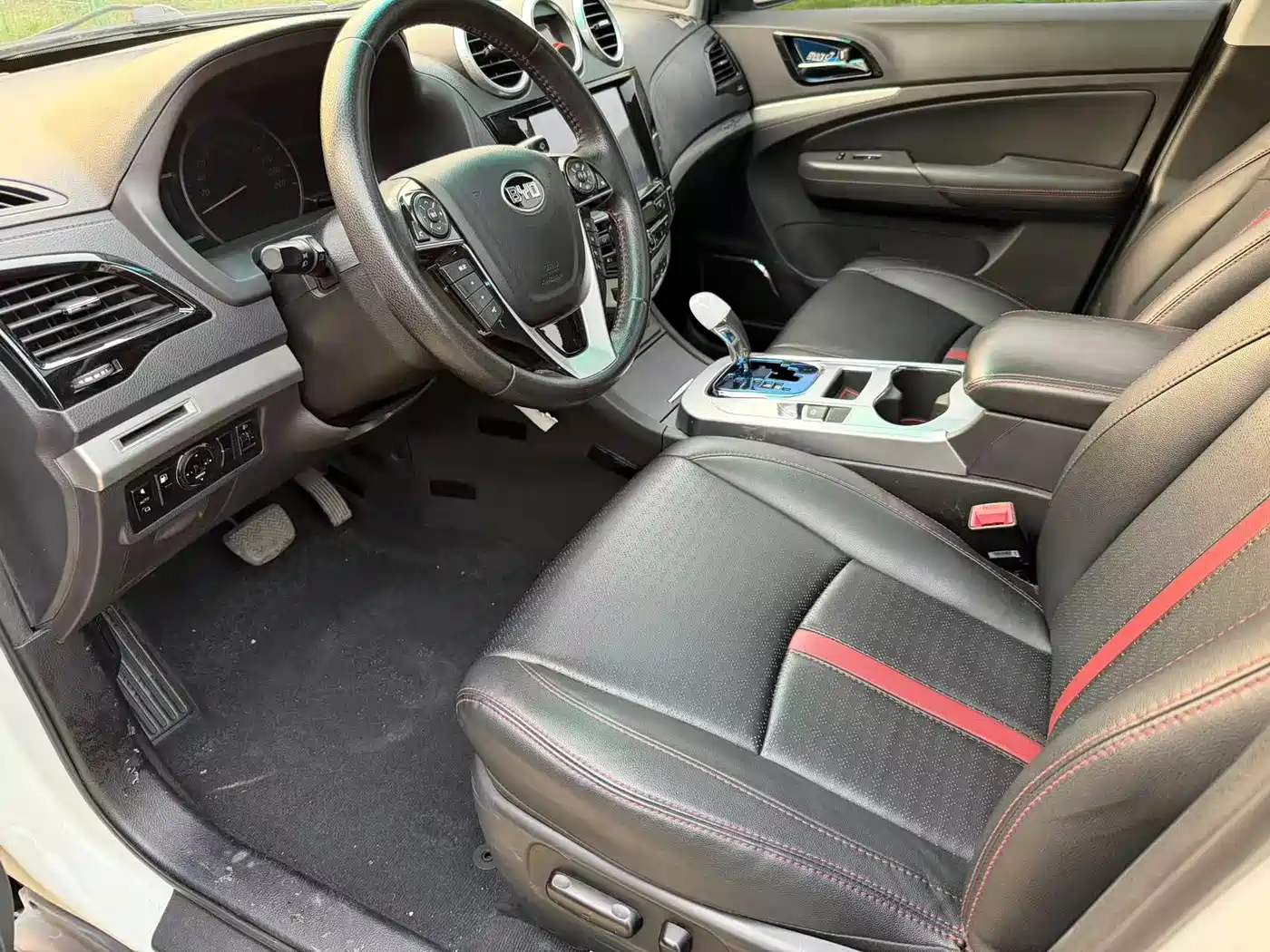 BYD S7 2015 2.0T Automatic Premium фото 7