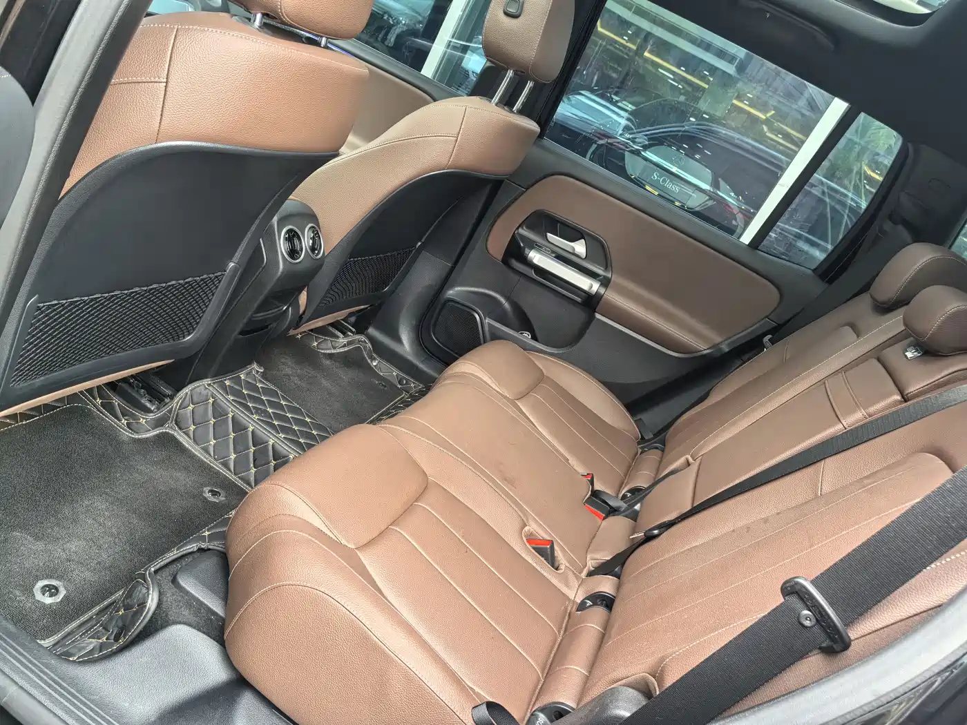 Mercedes-Benz GLB 2025 GLB 220 Dynamic фото 11