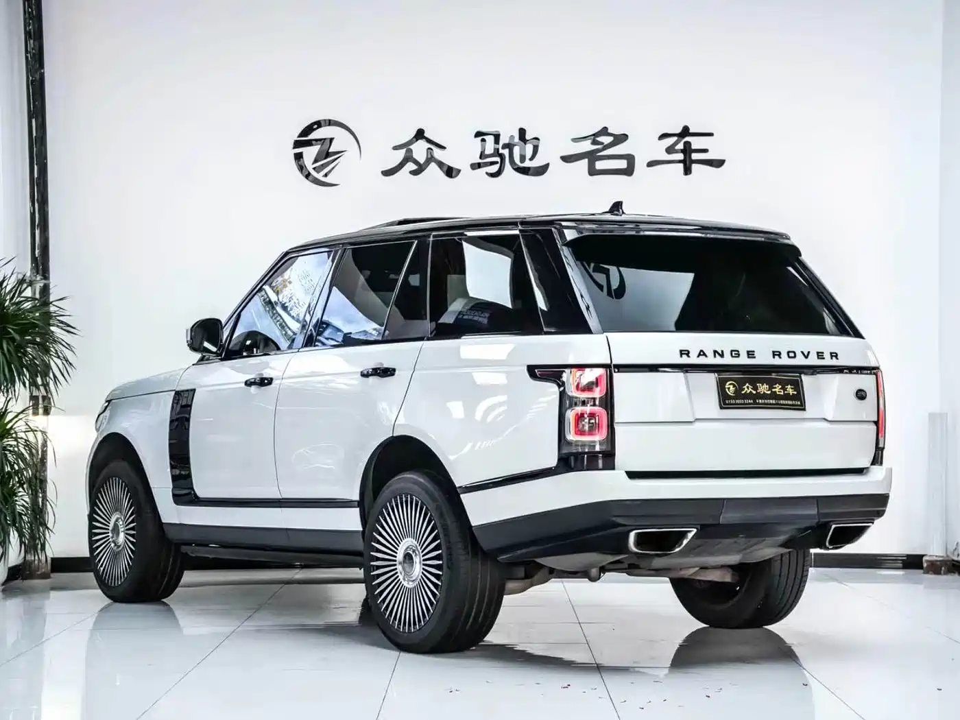 Land Rover Range Rover 2016 3.0 SC V6 Vogue фото 12