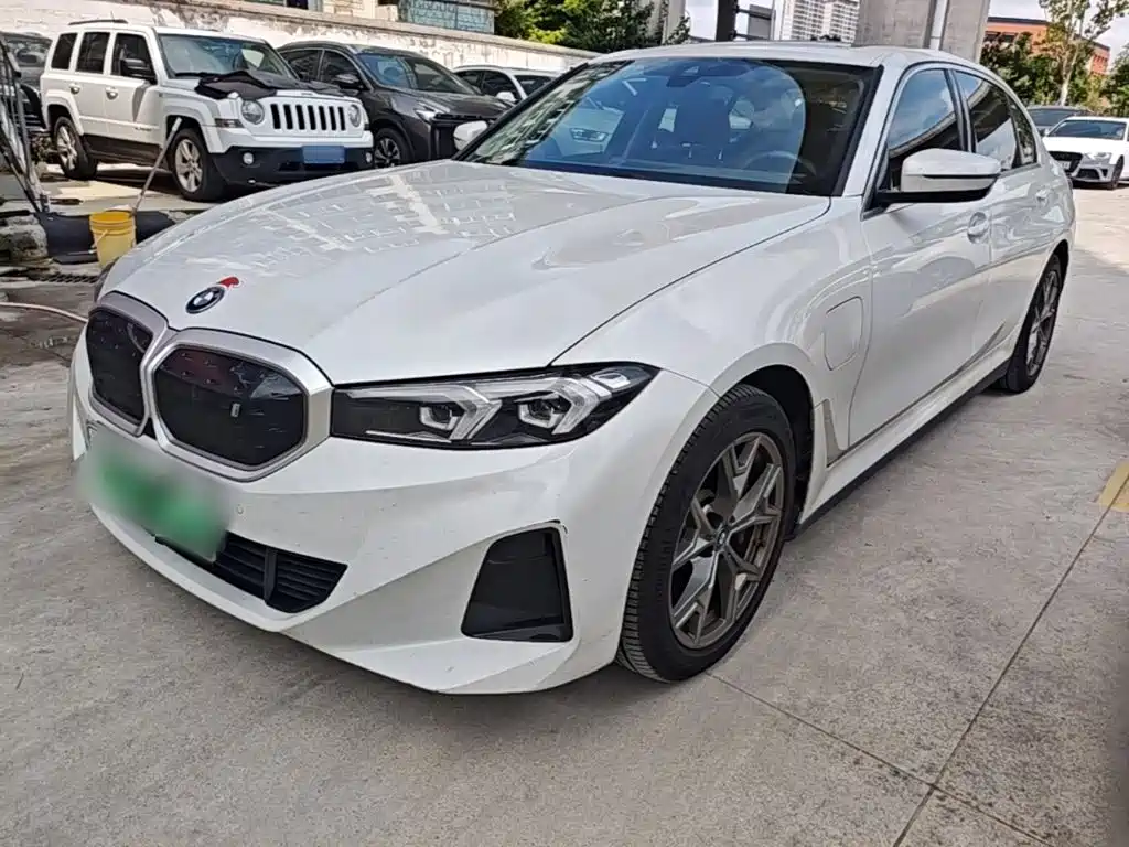 BMW i3 2022