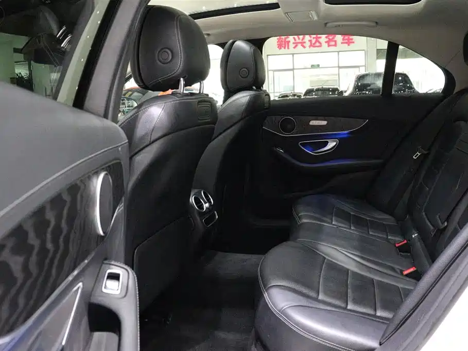 Mercedes-Benz C-Class 2019 C 260 L Sport фото 8