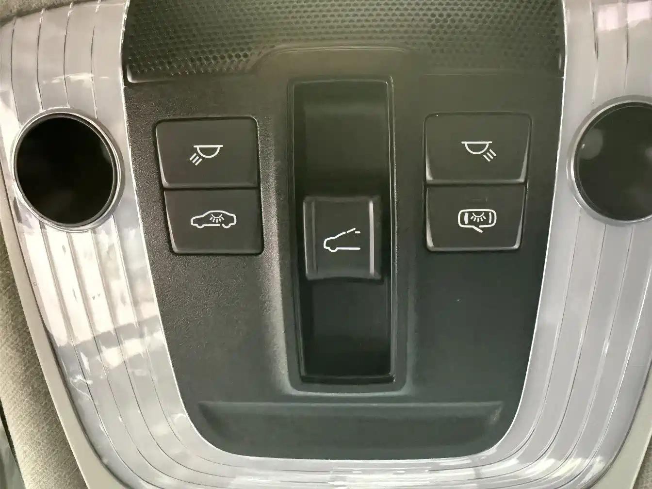 Kia Seltos 2023 1.5L CVT Luxury Edition фото 15