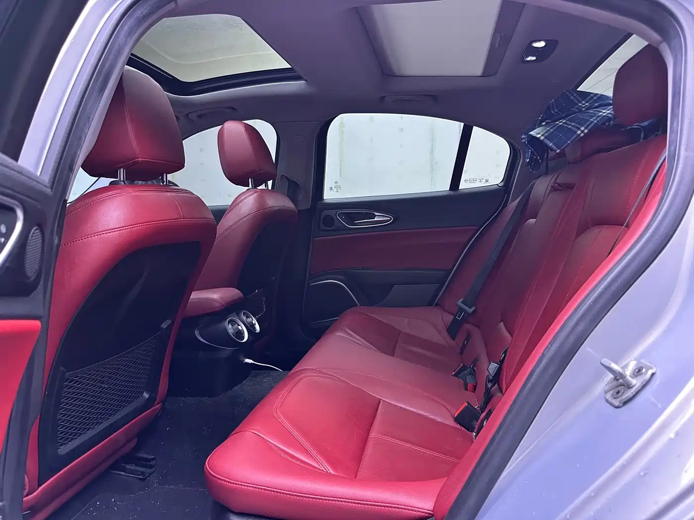 Alfa Romeo Giulia 2022 2021 2.0T 280HP Luxury