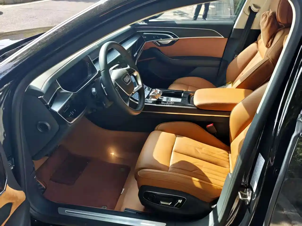 Audi A8 2025 2024 Model A8L 45 TFSI quattro Luxury