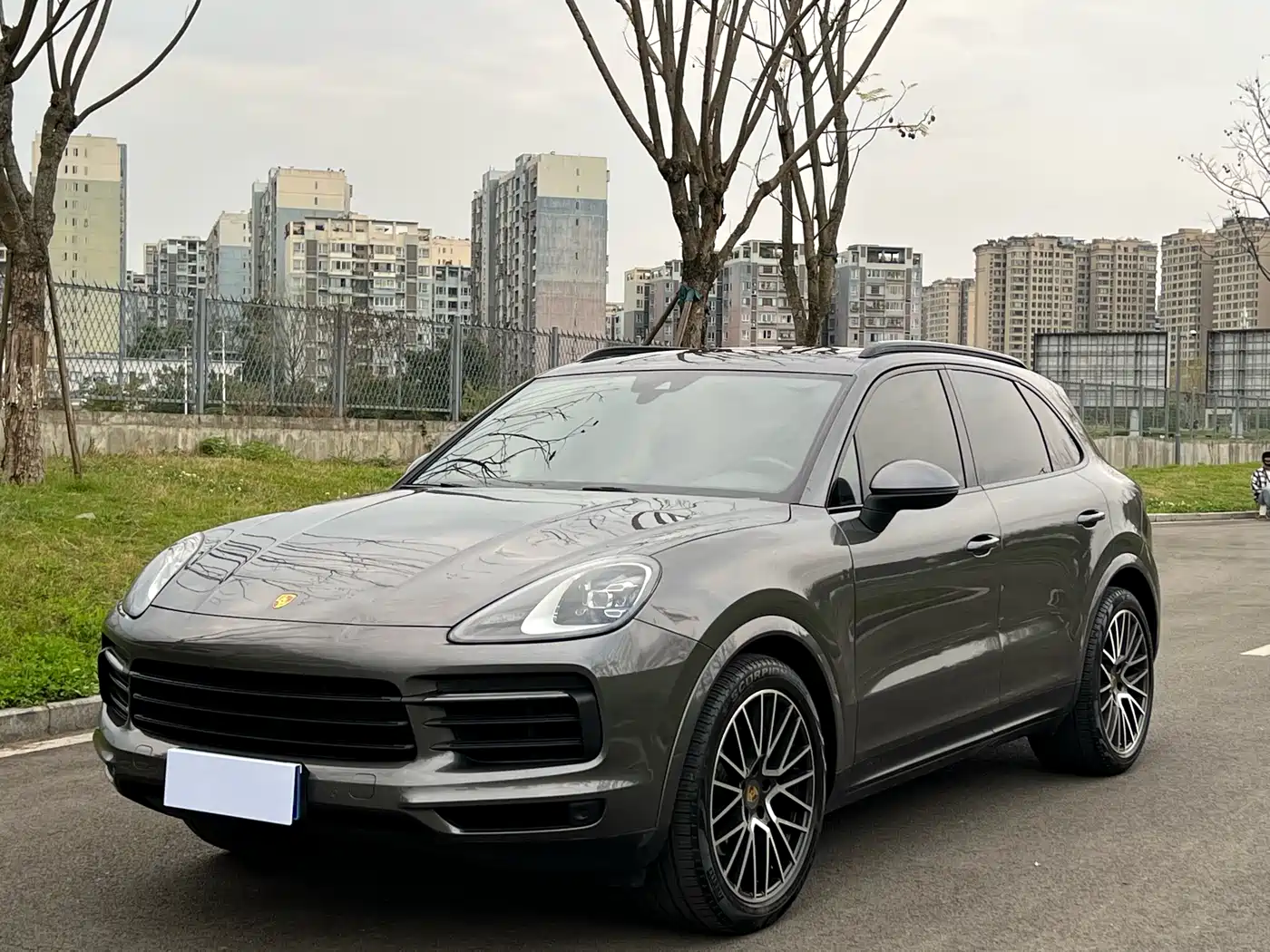 PORSCHE CAYENNE