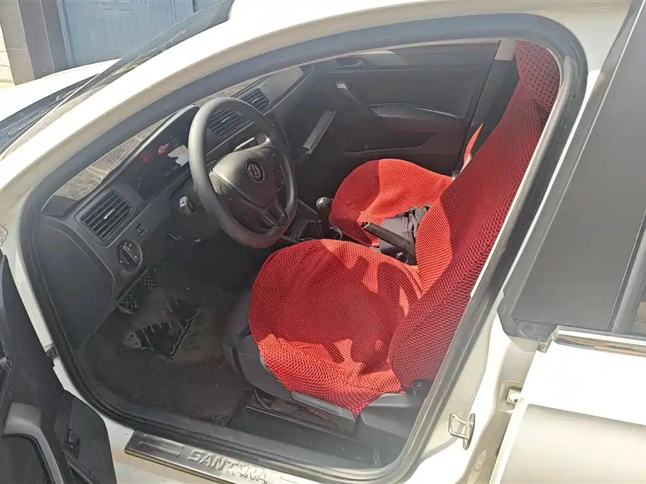 Volkswagen Santana 2016 1.6L Manual Trend Edition фото 9