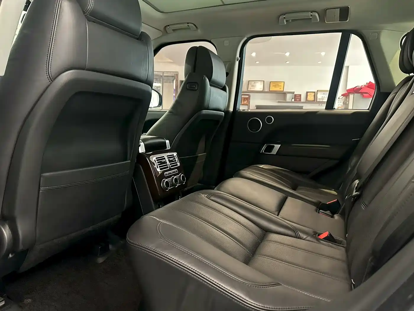 Фото 7 - Land Rover Range Rover