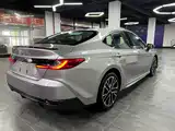 Фото 9 - Toyota Camry