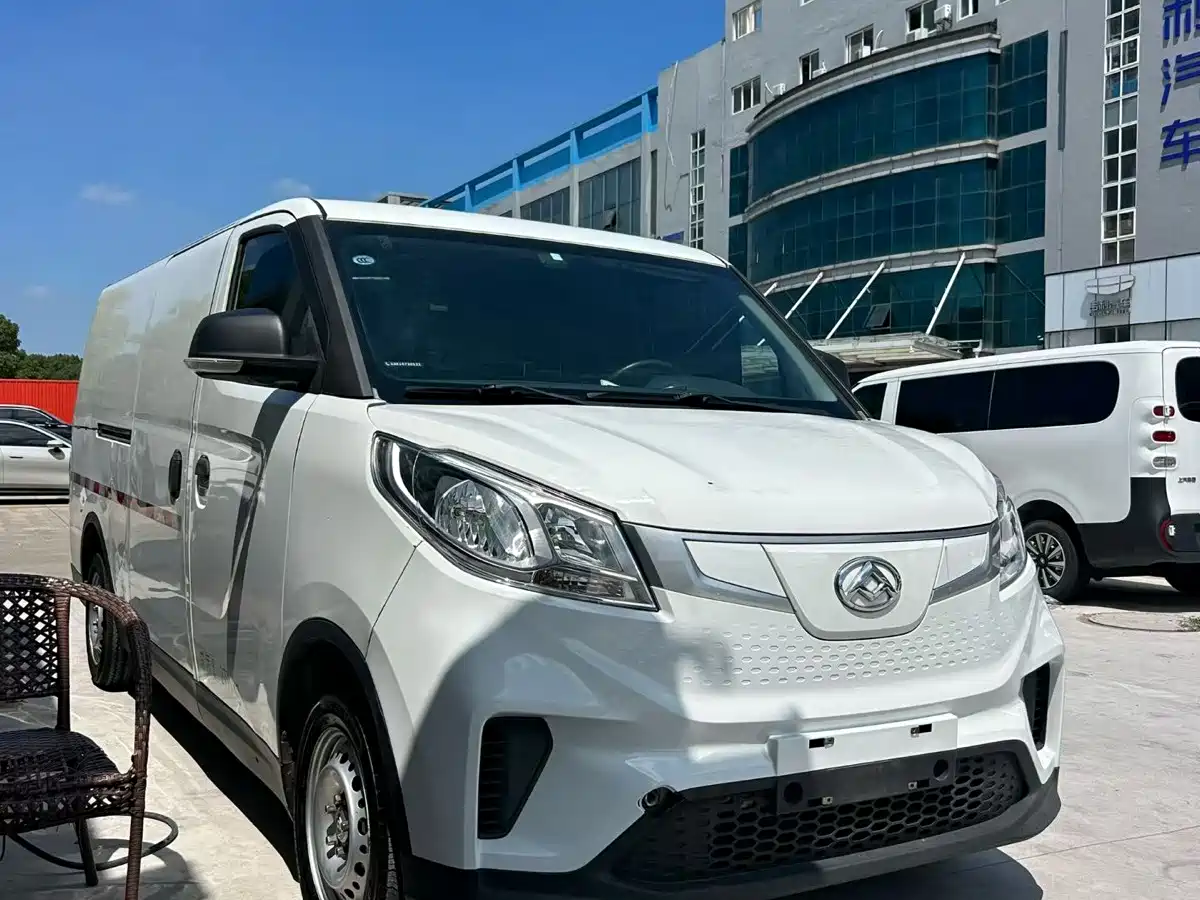 SAIC Maxus Maxus EV30 2023 2023 Pure Electric Intelligent Logistics Expert Long Wheelbase CATL
