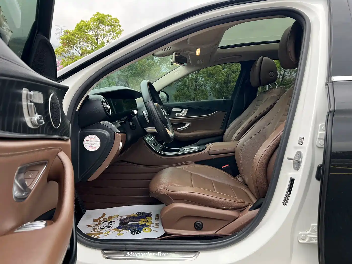 Mercedes-Benz E-Class 2019 E 300 L Sport Fashion фото 8