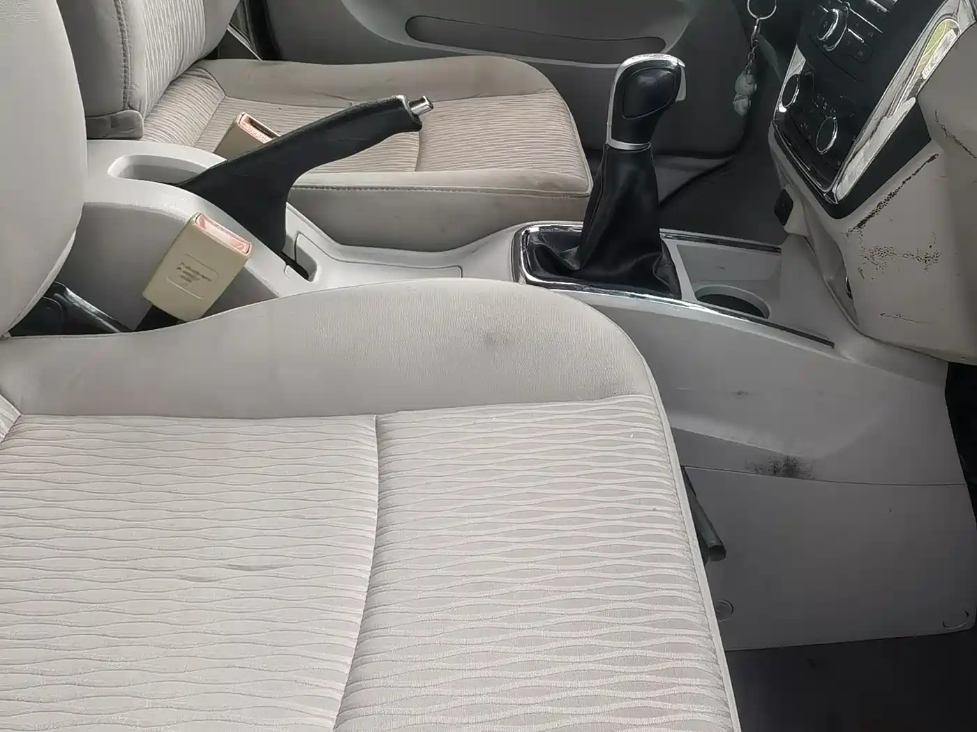 SRM Xinyuan New Energy Little Sea Lion EV 2020 2019 Comfort Version