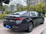 Фото 4 - Geely Preface