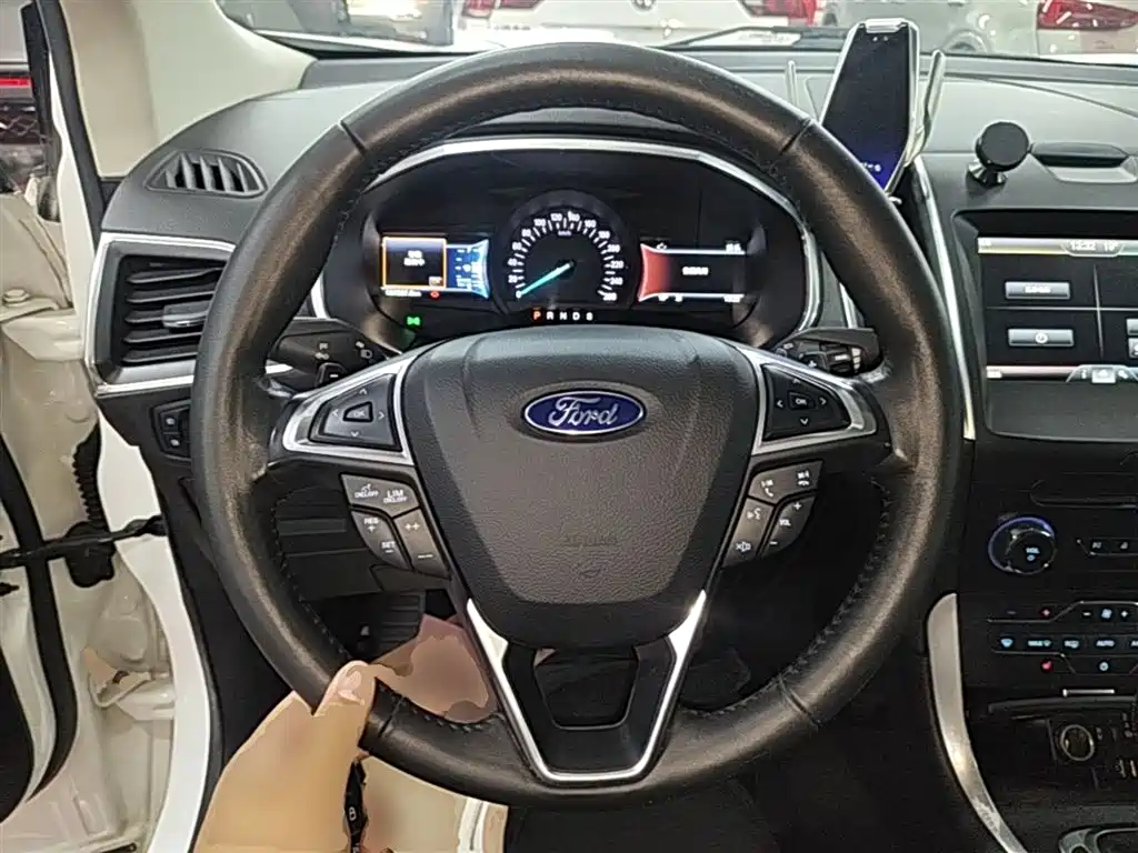 Ford Edge 2015 2015 2.0T GTDi 4WD Luxury