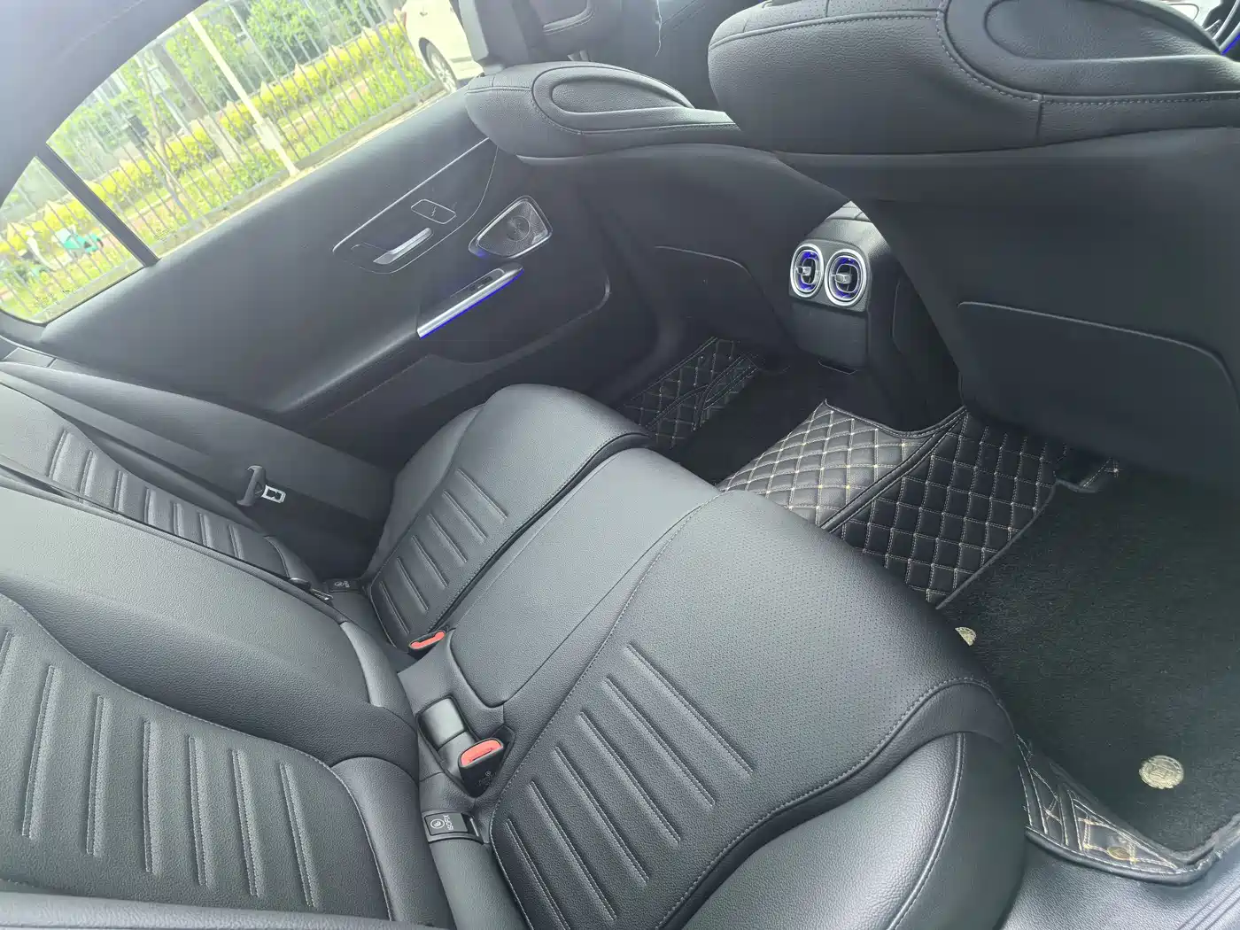 Mercedes-Benz C-Class 2026 C 260 L Sport фото 19