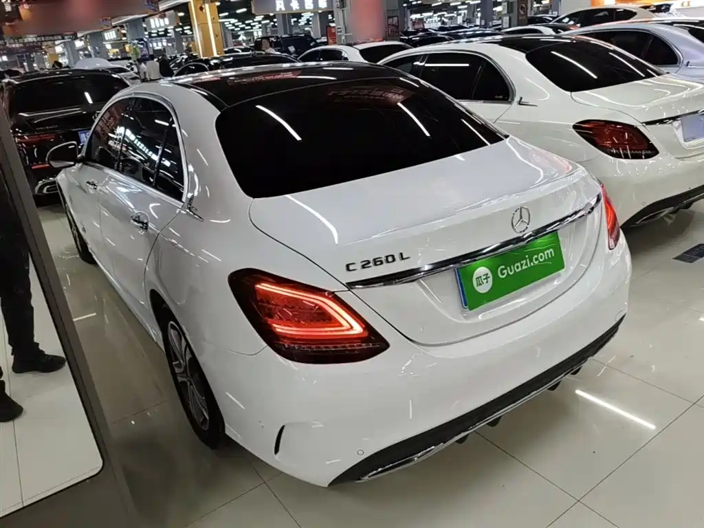 MERCEDES-BENZ CLASS C