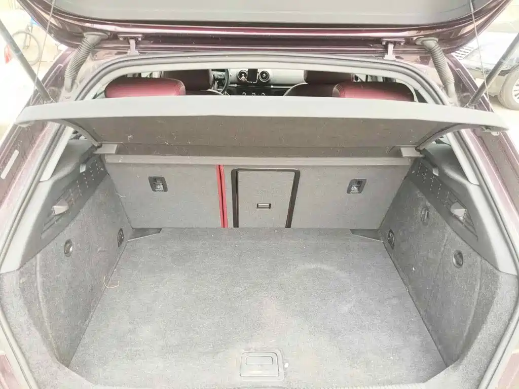 Фото 5 - Audi A3