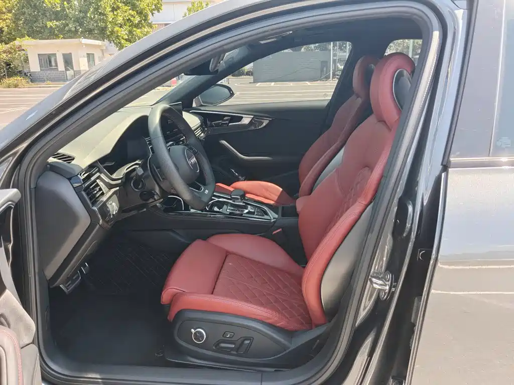 Audi S4 2024 2023 S4 Avant 3.0TFSI