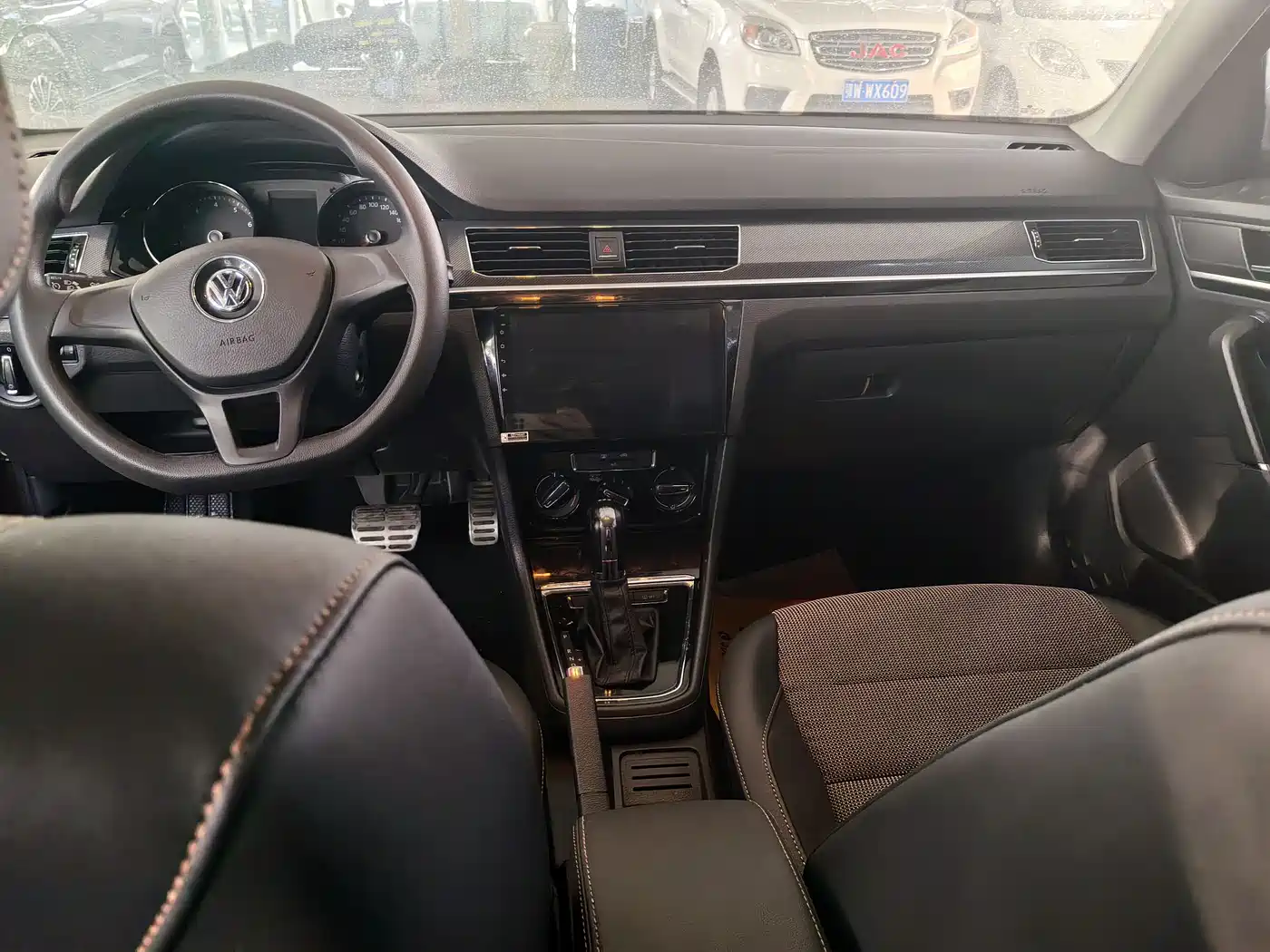 VOLKSWAGEN C-TREK WEI COLLAR