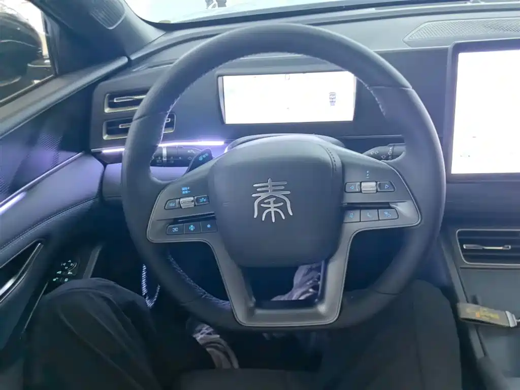 BYD Qin L 2025 DM-i Smart Drive Edition 80KM Leading фото 11