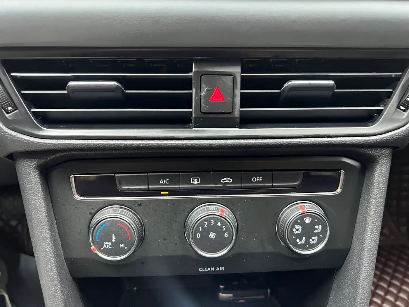 Volkswagen Tharu 2022 280TSI 2WD Trend фото 18