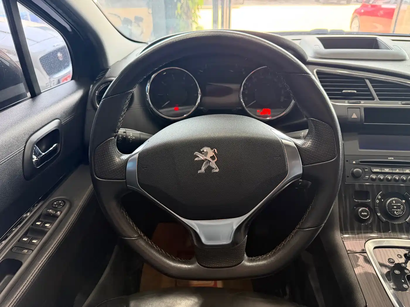 Peugeot 3008 2013 1.6THP Automatic Prestige Edition фото 7