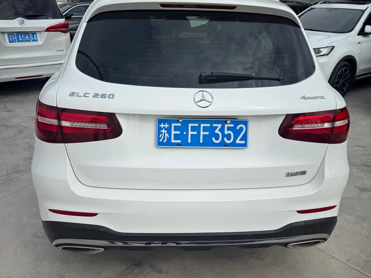 Mercedes-Benz GLC 2017 GLC 260 4MATIC Luxury фото 7