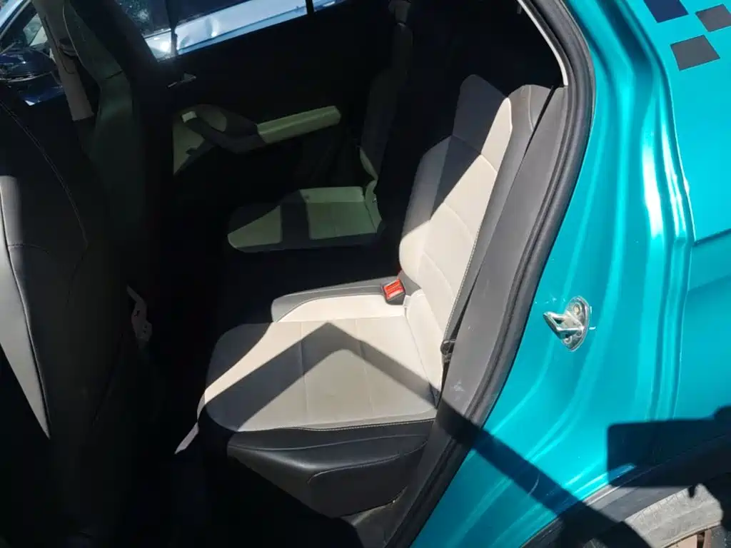 Volkswagen T-Cross 2022 2023 280TSI DSG Luxury Edition