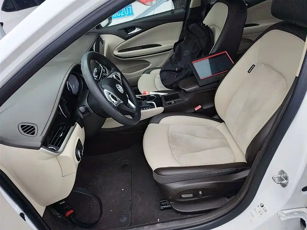 Buick Verano 2017 Sedan 15S Automatic Leading фото 15