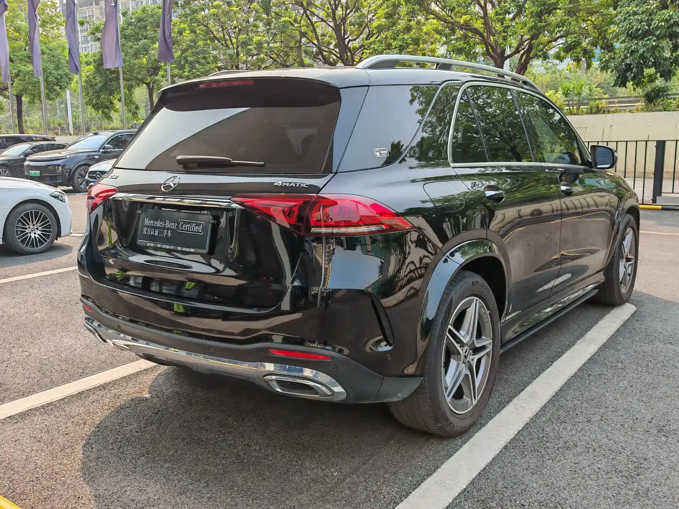 Mercedes-Benz GLE 2023 GLE 450 4MATIC Fashion фото 23