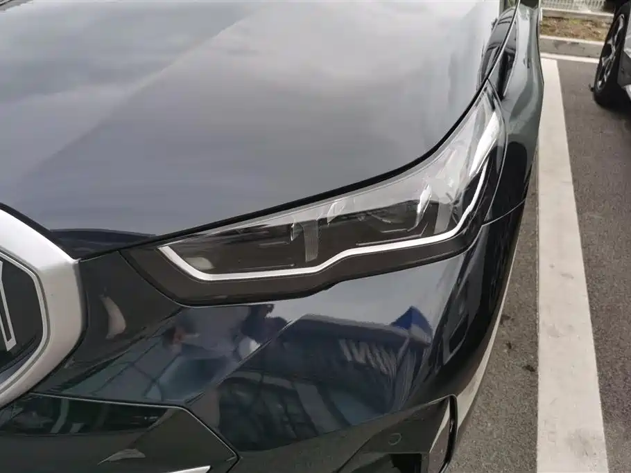 BMW i5 2024 eDrive 35L M Sport Package фото 5