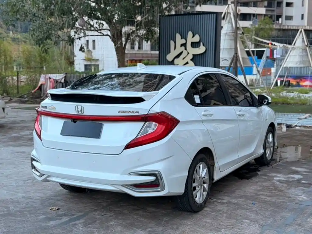 Honda Gienia 2019 2017 1.5L CVT Classic Edition