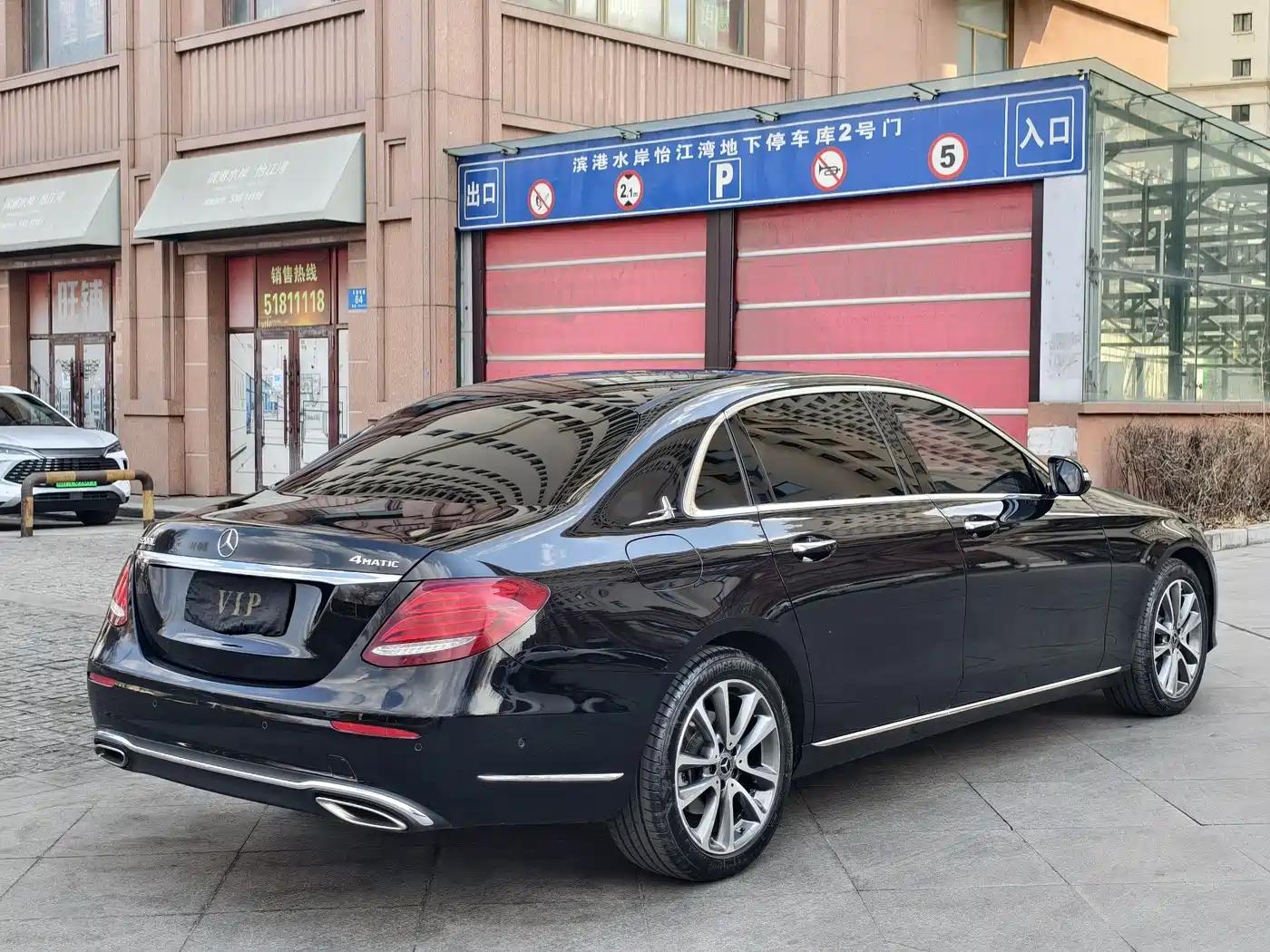 Mercedes-Benz E-Class 2018 Facelift E 200 L 4MATIC фото 4