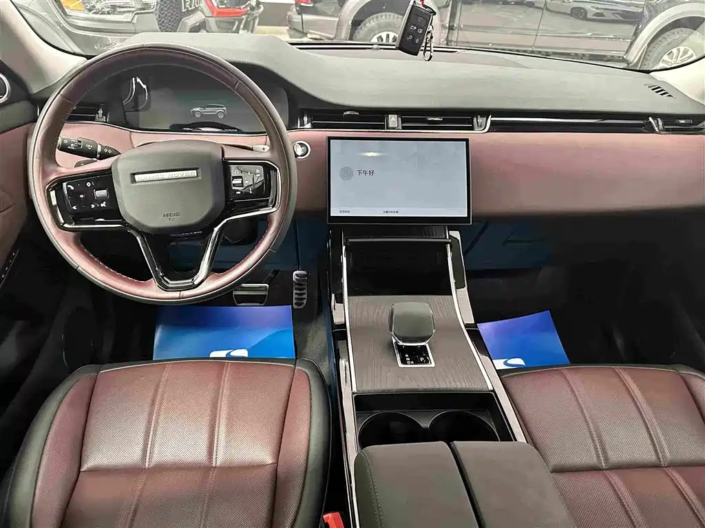 Land Rover Range Rover Evoque 2026 2024 Range Rover Evoque L 249PS Light Master Edition