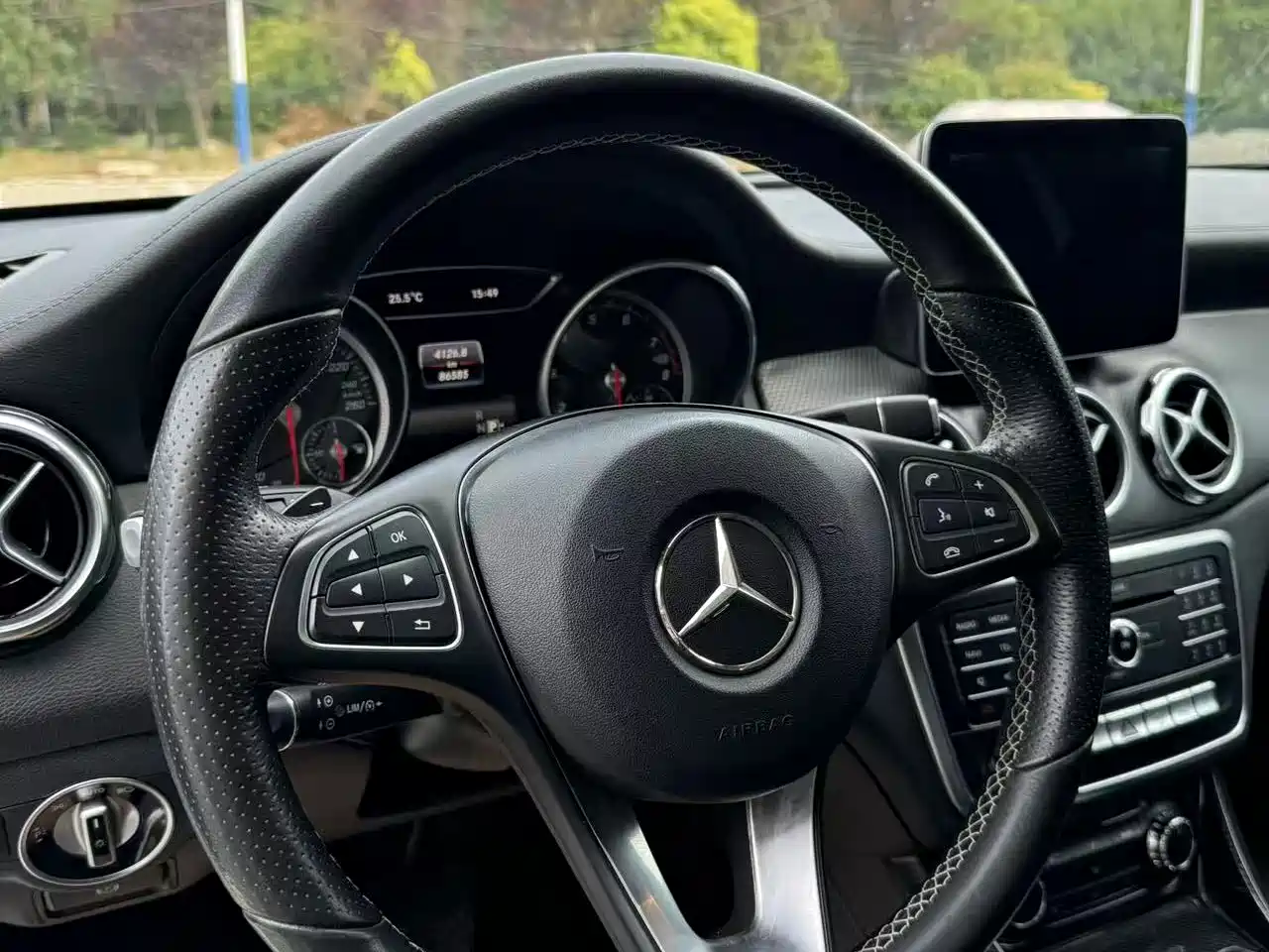 Mercedes-Benz GLA 2017 GLA 200 Fashion фото 9