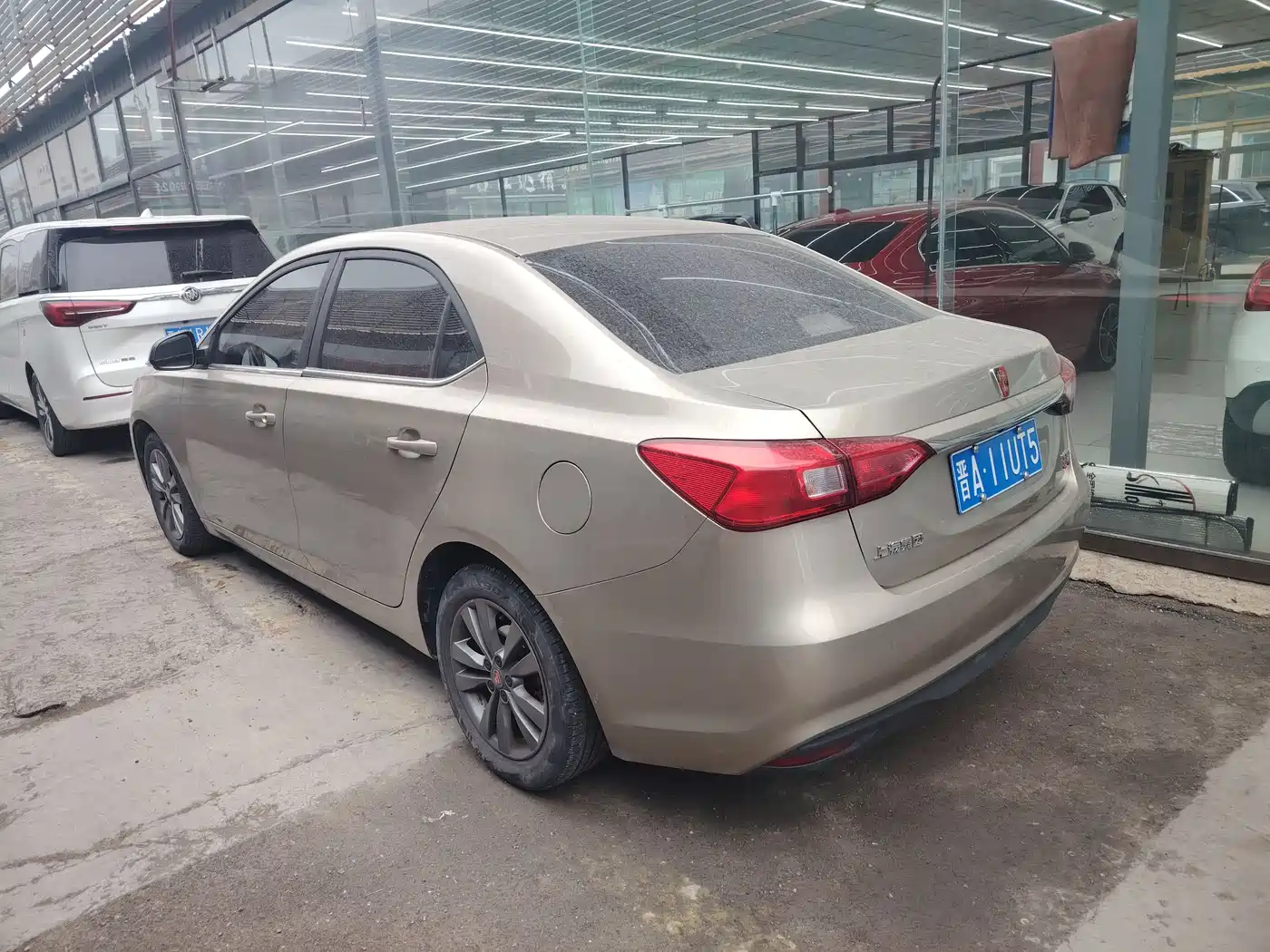 ROEWE 360