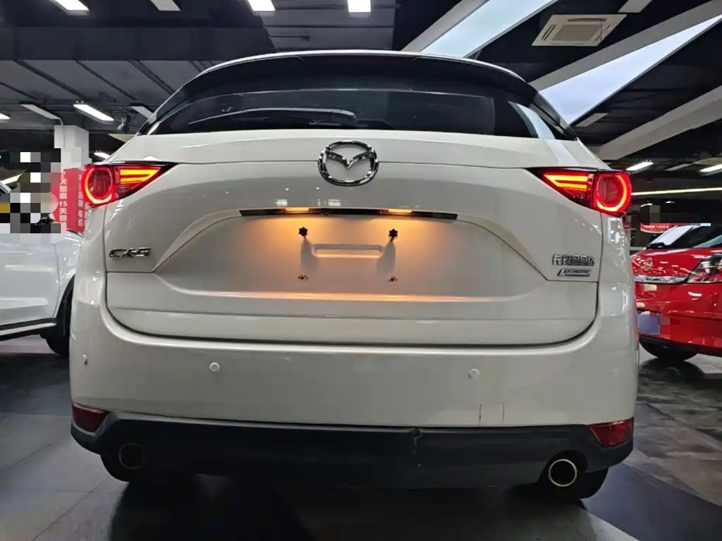 Photo 6 - Mazda CX-5
