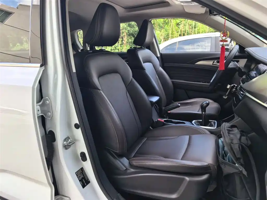 Changan CS35 PLUS 2019 2019 1.6L Manual ChangLian