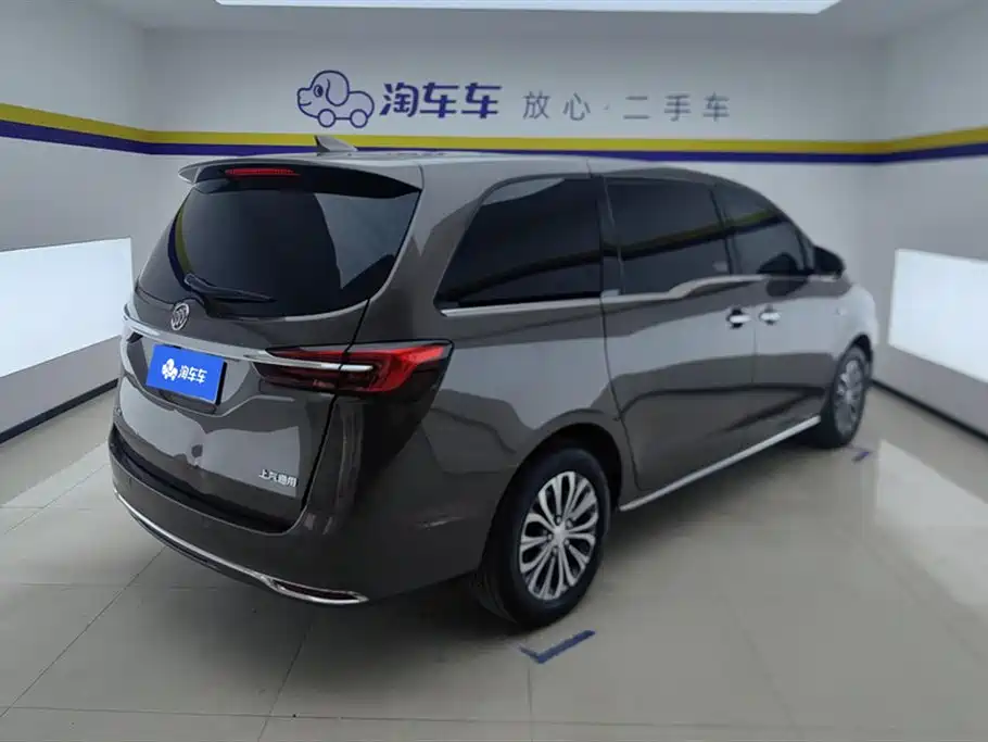 BUICK GL8