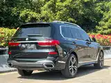 Photo 9 - BMW X7