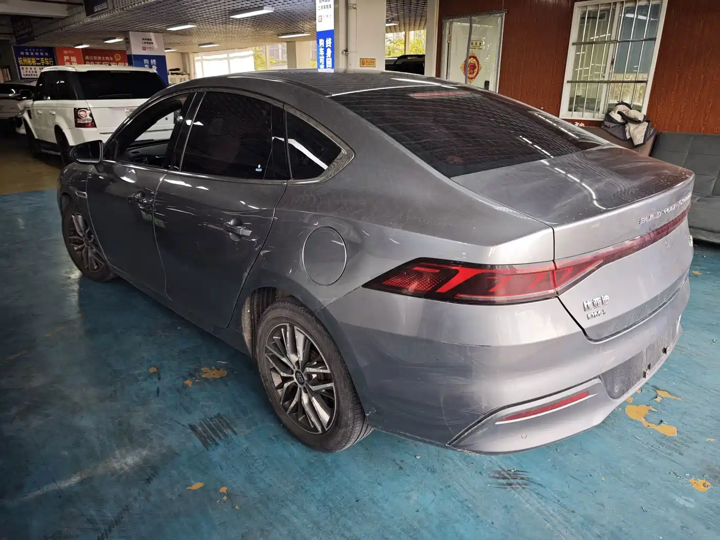 Photo 7 - BYD Qin PLUS