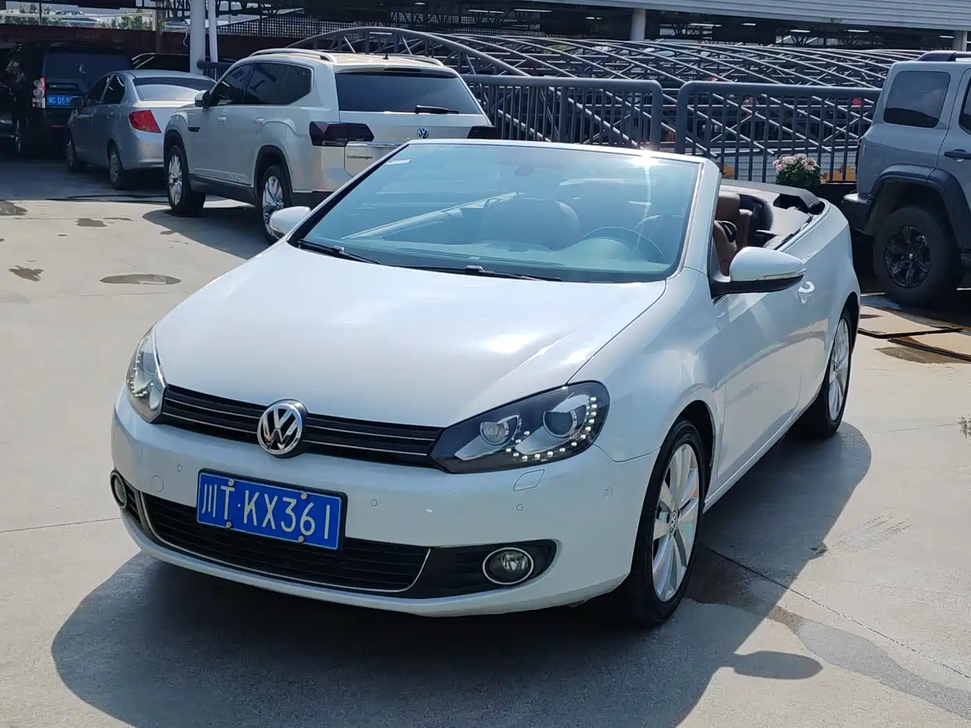 Volkswagen Golf (Import) 2012 1.4TSI Luxury Convertible Edition