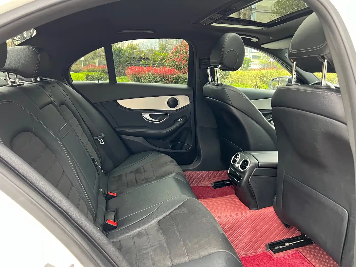 Фото 8 - Mercedes-Benz C-Class