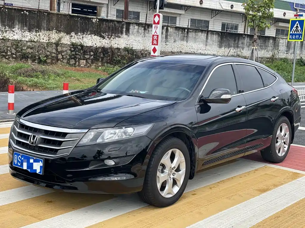 Honda Crosstour 2012 — пригон из Китая