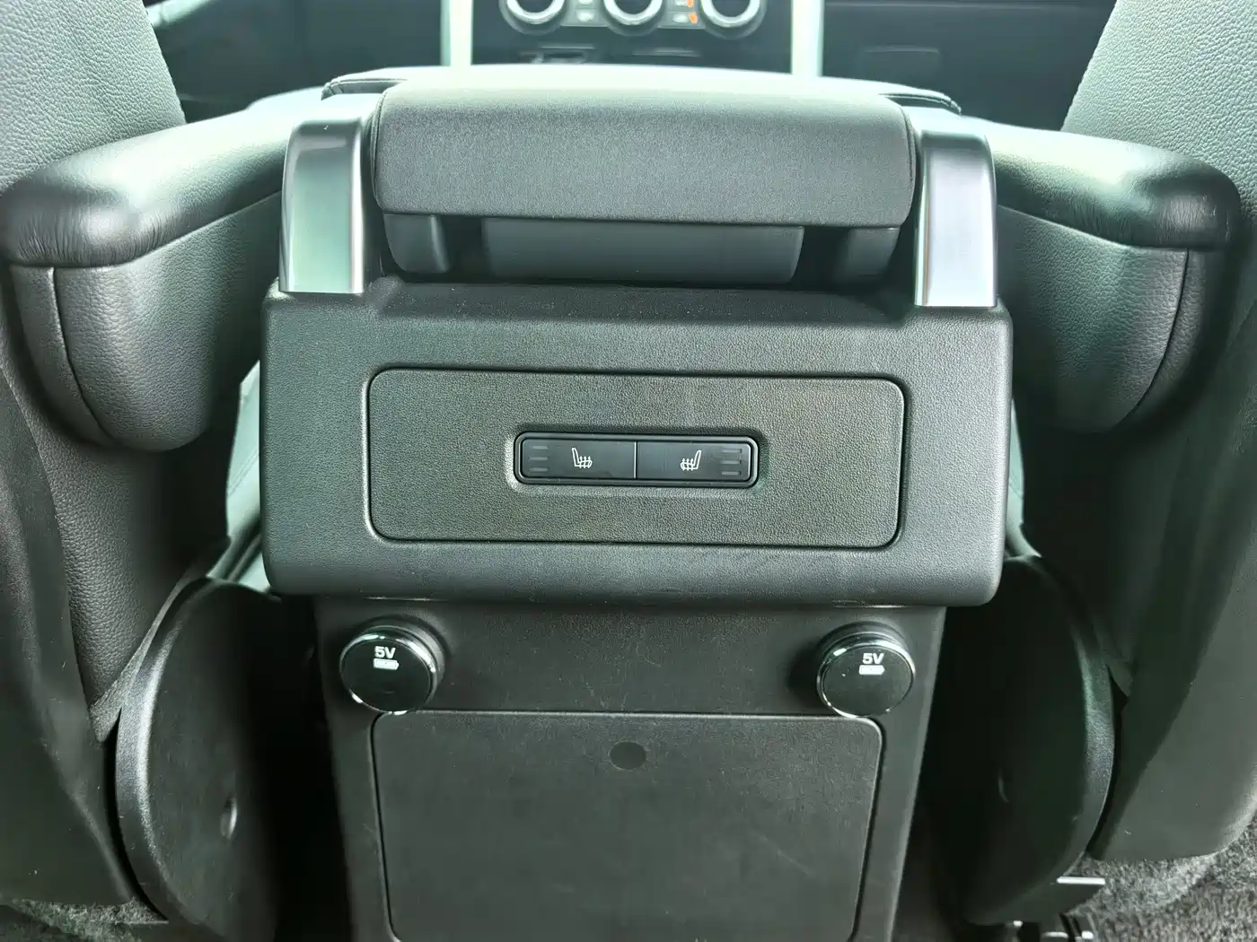 Фото 27 - Land Rover Discovery