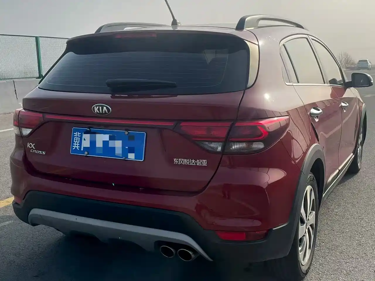 KIA KX CROSS
