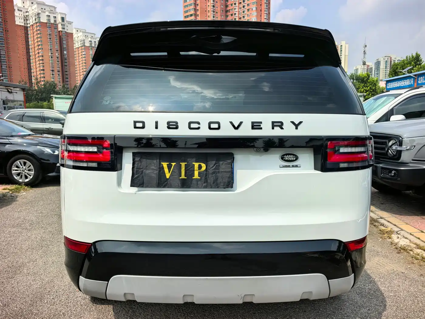 Фото 28 - Land Rover Discovery