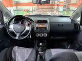 Photo 5 - Honda Fit
