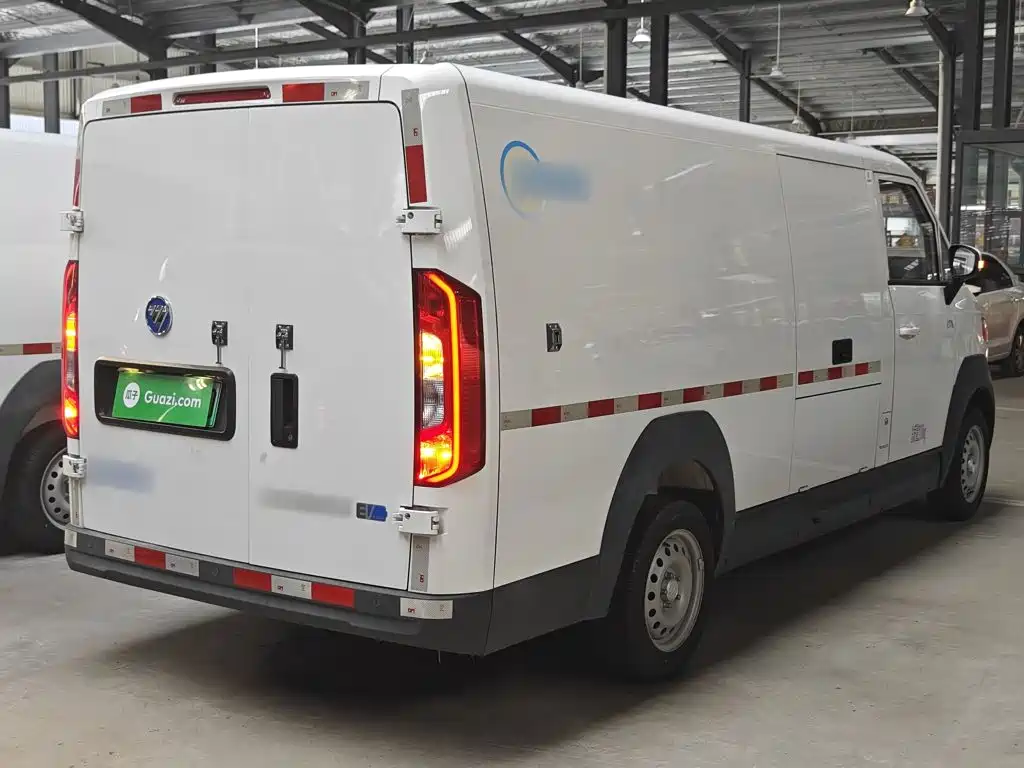 Foton Zhilan Jingling E7 2026 2023 Pure Electric Van Flat Roof 2-seater CATL 38.64kWh