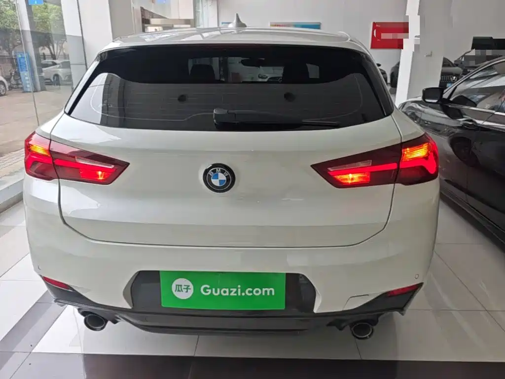 BMW X2 2024 2023 sDrive25i M Sport Shadow Edition